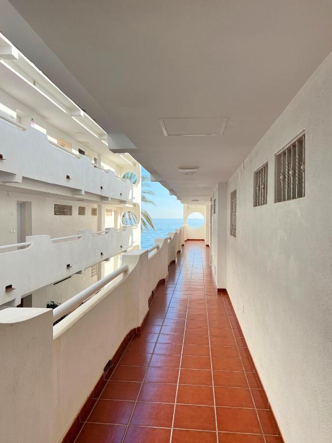 Buenti Apartments Beach Beautiful View มาร์เบยา ภายนอก รูปภาพ